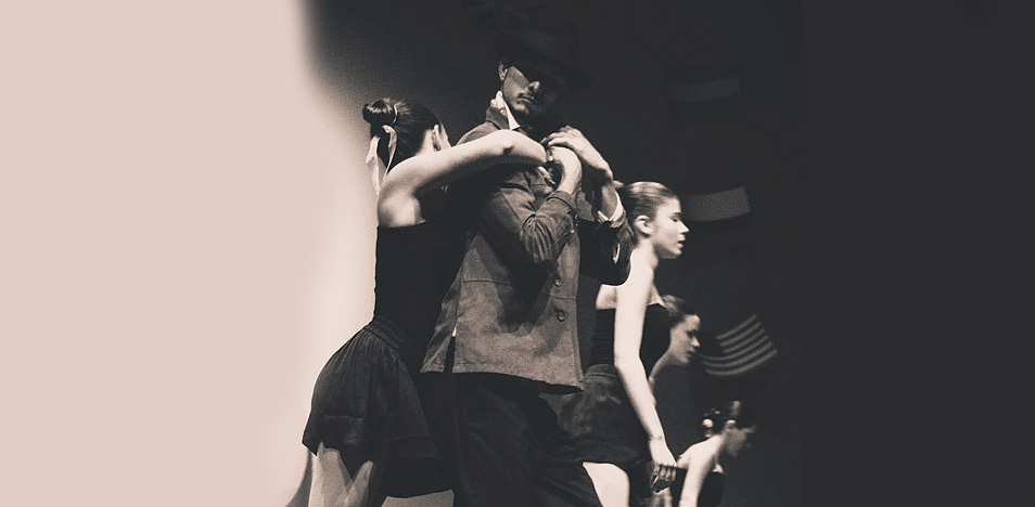 Danza Contemporánea en la Escuela de danza Charo Arlandis