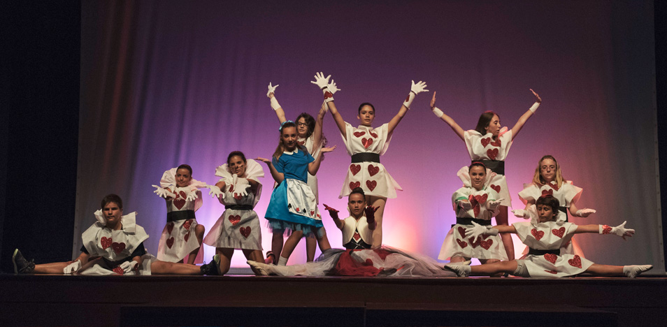 Hip-Hop y Funky en la Escuela de danza Charo Arlandis